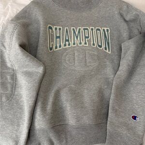 Champion Heather Gray Sweatshirt with Blue Accents